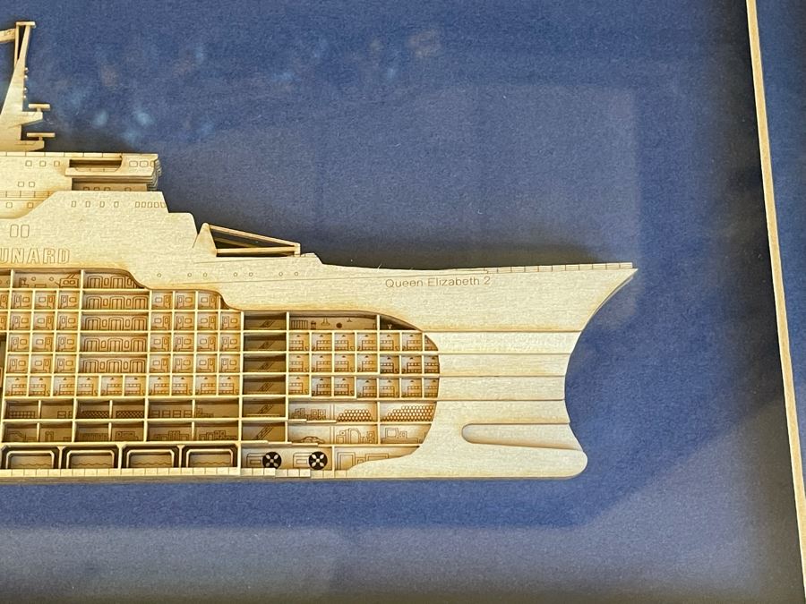 Queen Elizabeth Cutaway Wooden Ship Model 22 X 8 [Photo 8]