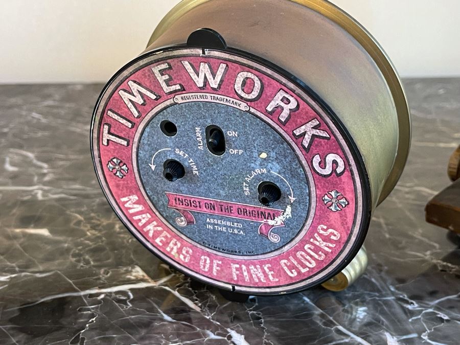 Decorative Metal Bellows Camera And Le Grand Hotel Paris Clock [Photo 4]