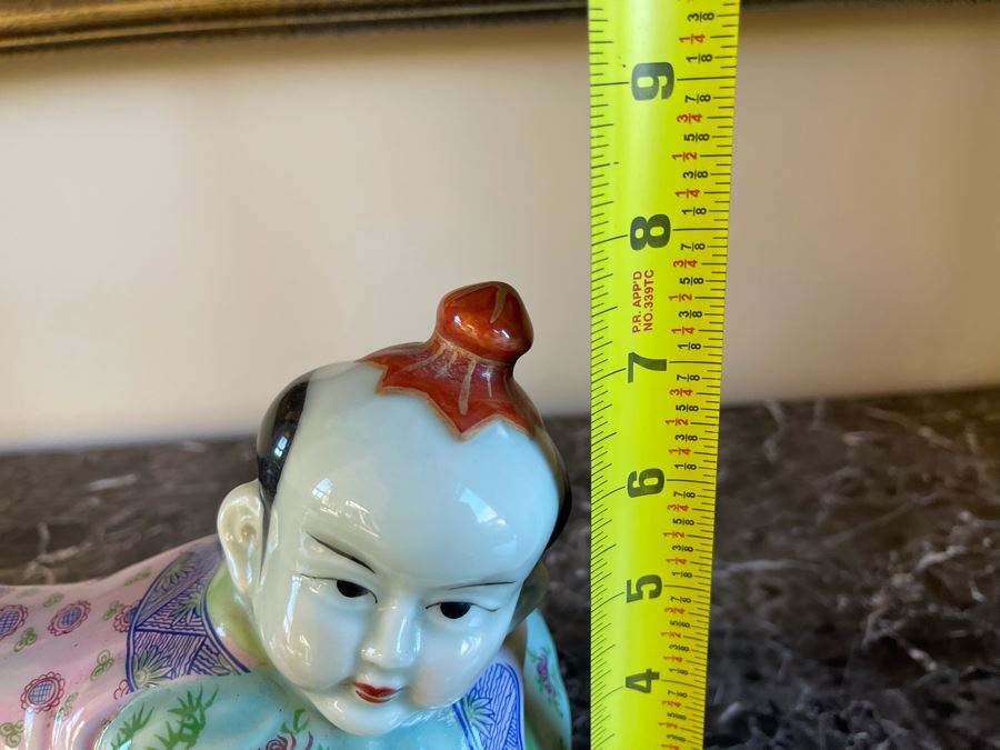 Chinese Porcelain Pillow Box 11W X 5.5D X 7.5H [Photo 13]