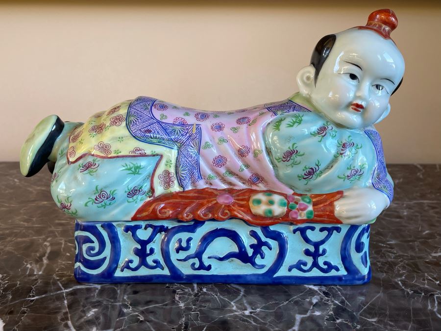 Chinese Porcelain Pillow Box 11W X 5.5D X 7.5H [Photo 3]