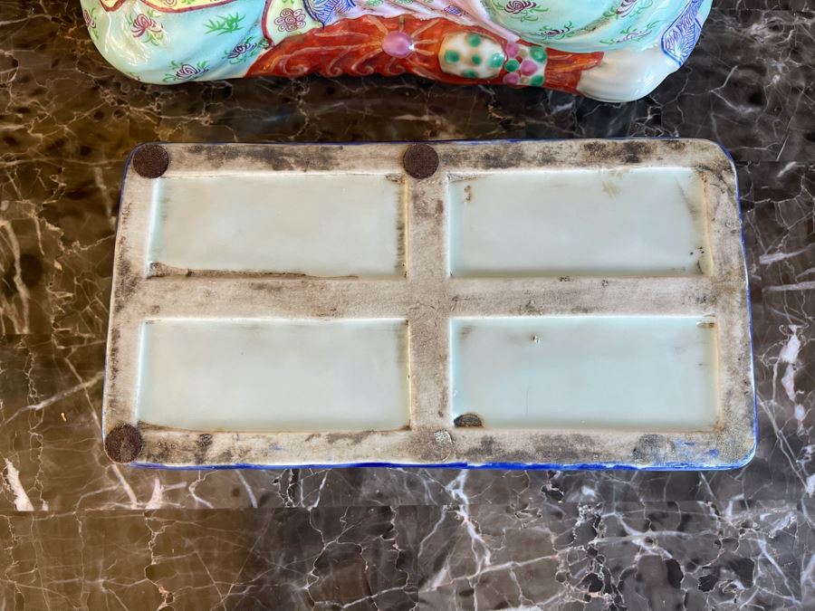 Chinese Porcelain Pillow Box 11W X 5.5D X 7.5H [Photo 11]