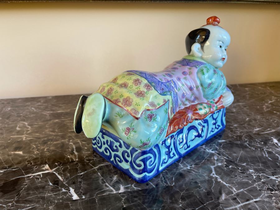 Chinese Porcelain Pillow Box 11W X 5.5D X 7.5H [Photo 7]