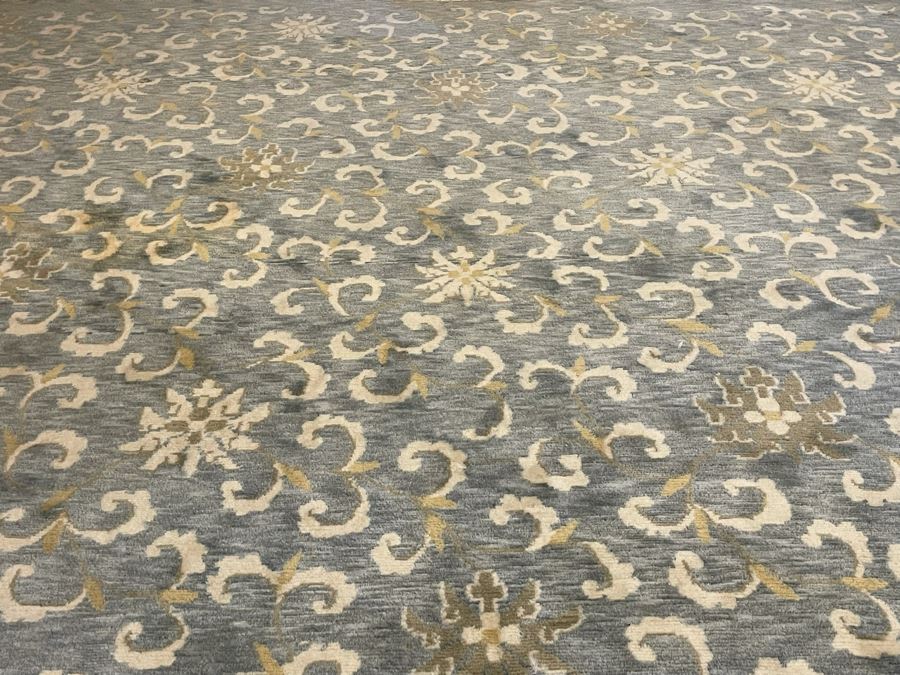 JUST ADDED - Hand Crafted Wool Area Rug By Rugmark 9’10” X 13’8” Made In India [Photo 8]