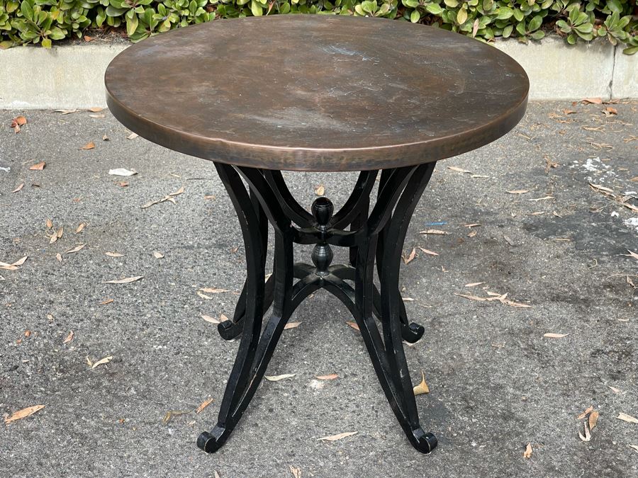 Heavy Cast Iron Base Table With 2’ Round Copper Top 22H