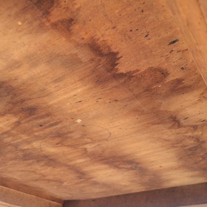 Antique Maple Single Drawer End Table [Photo 8]