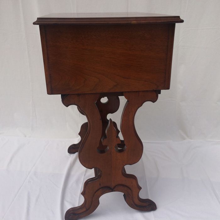 Antique Sewing Harp Table, Two Drawers, Mahogany [Photo 20]
