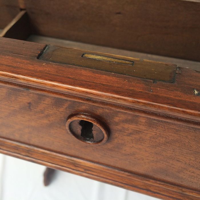 Antique Sewing Harp Table, Two Drawers, Mahogany [Photo 5]