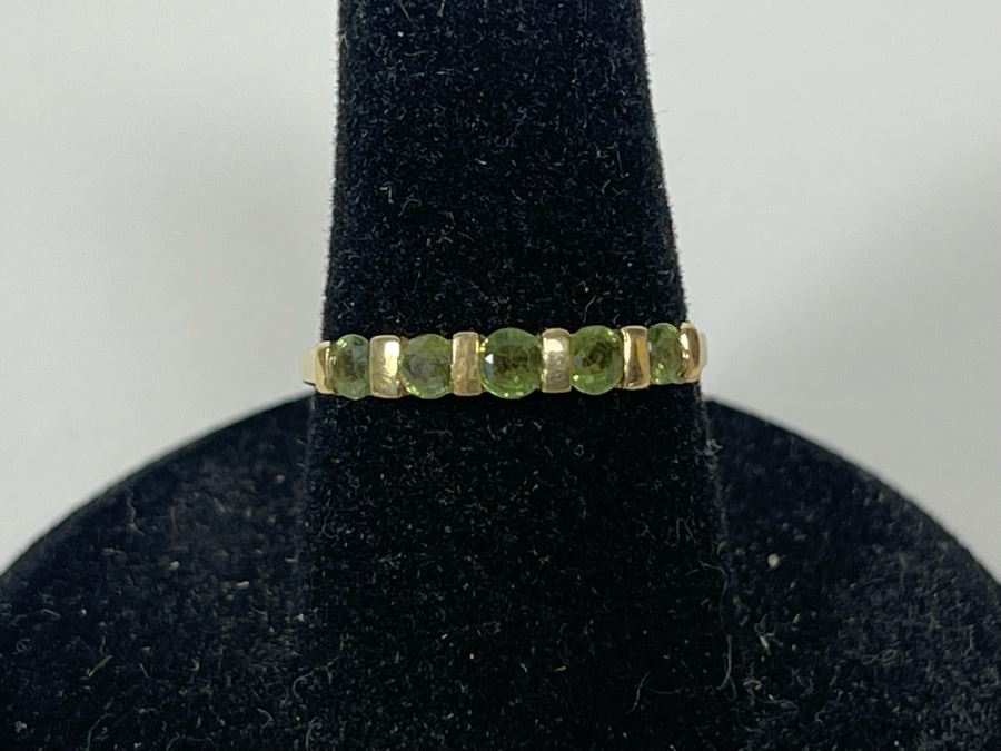 10K Gold Peridot Ring Size 6 1.3g [Photo 1]