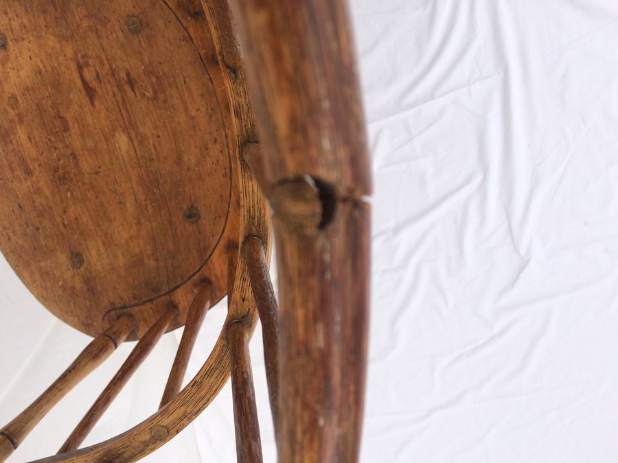 New England Sack-Back Windsor Armchair ca. 1810-1820 - Estimate $300-$400 As Found [Photo 12]