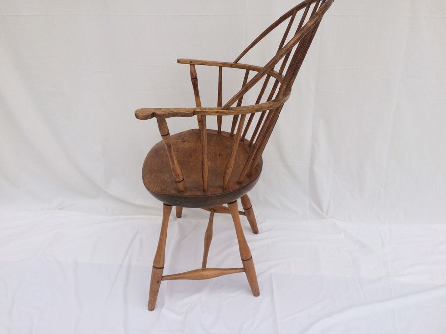 New England Sack-Back Windsor Armchair ca. 1810-1820 - Estimate $300-$400 As Found [Photo 9]