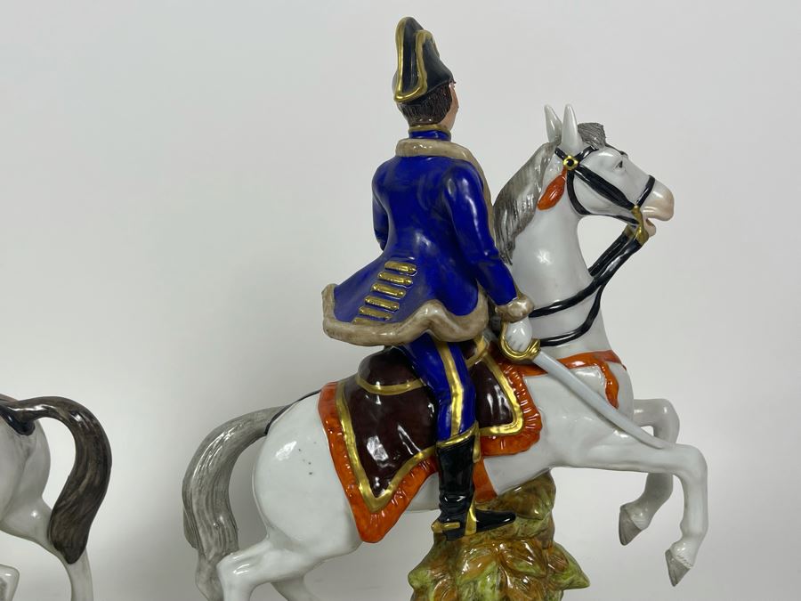 Pair Of Handpainted Porcelain Horses Figurines Titled Soult And Pajol Made In German Democratic Republic 9W X 4.5D X 12H [Photo 22]