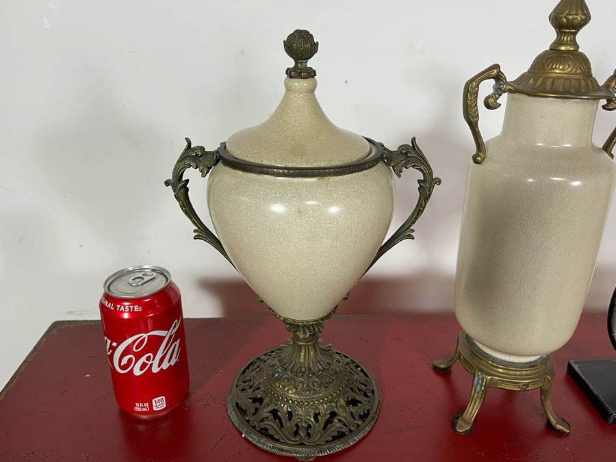 Accent Home Decor Lot - 3 Items [Photo 6]