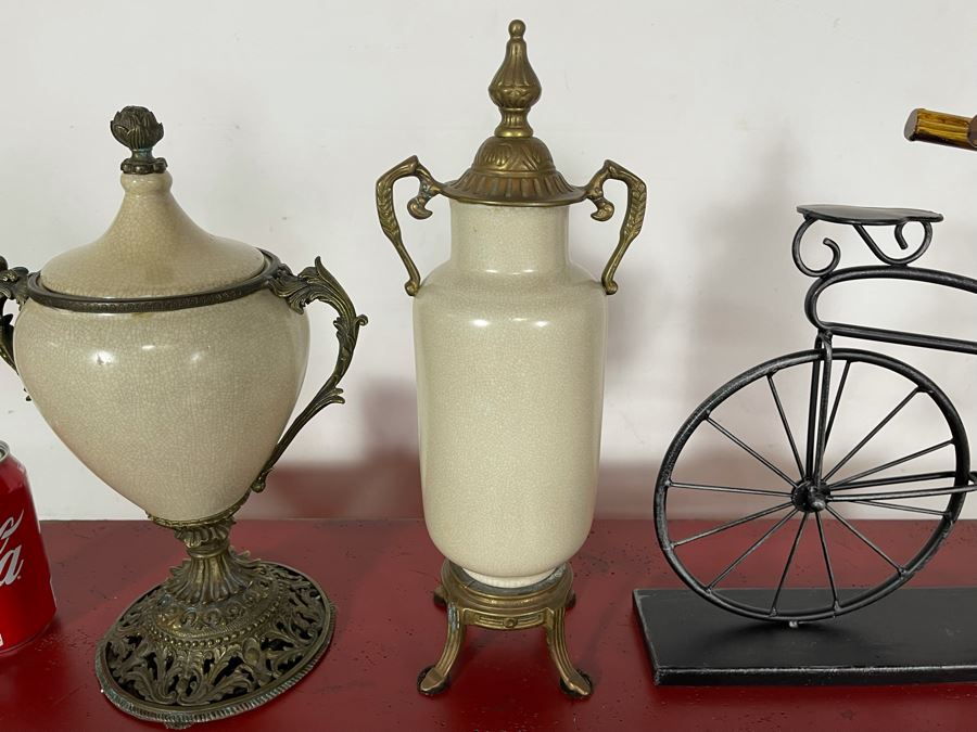 Accent Home Decor Lot - 3 Items [Photo 5]