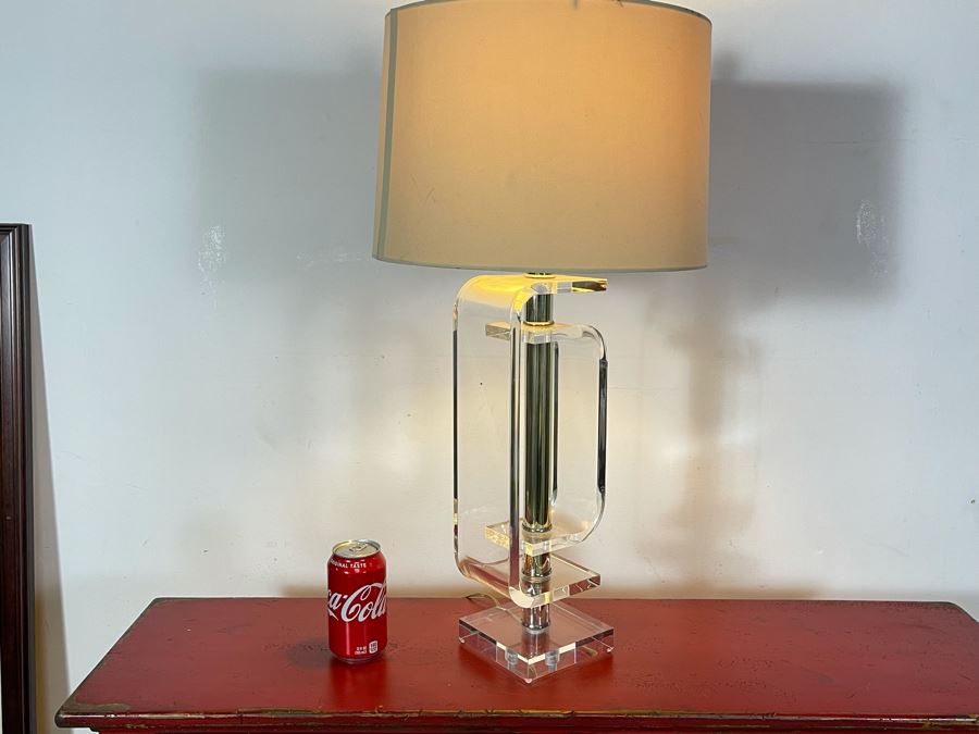 Lucite Table Lamp 29H [Photo 1]