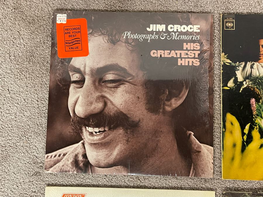 Vintage Vinyl Record Collection Featuring The Rolling Stones Flowers, The Rolling Stones Big Hits, Big Brother & The Holding Company, Simon & Garfunkel - 6 Records [Photo 7]