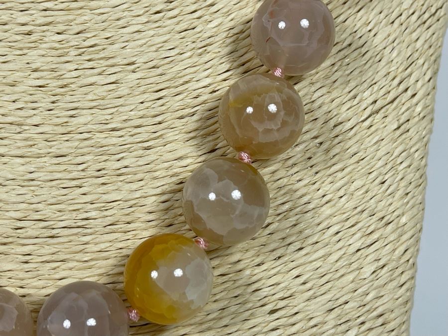 18' Large Stone Beaded Necklace With Sterling Silver Clasp [Photo 6]