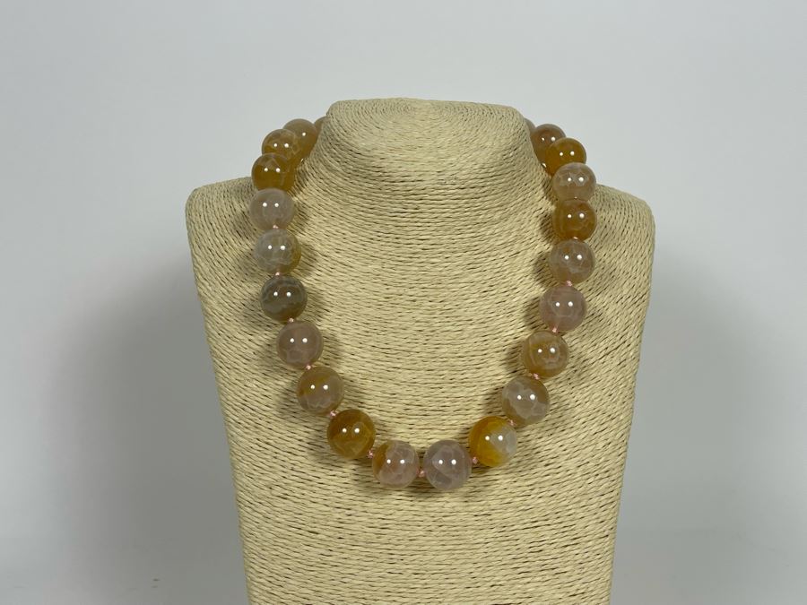 18' Large Stone Beaded Necklace With Sterling Silver Clasp [Photo 3]