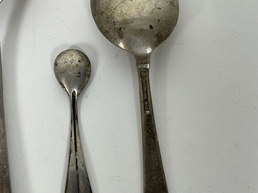 JUST ADDED - Various Sterling Silver Spoons And Sterling Silver Serving Pieces 146.4g Total Weight [Photo 14]