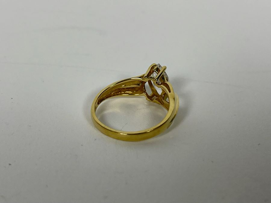 JUST ADDED - 14K Gold Cubic Zirconia Ring Size 6 2.9g