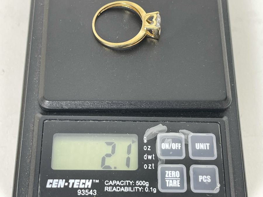 JUST ADDED - 10K Gold Cubic Zirconia Ring Size 6.25 2.1g [Photo 11]