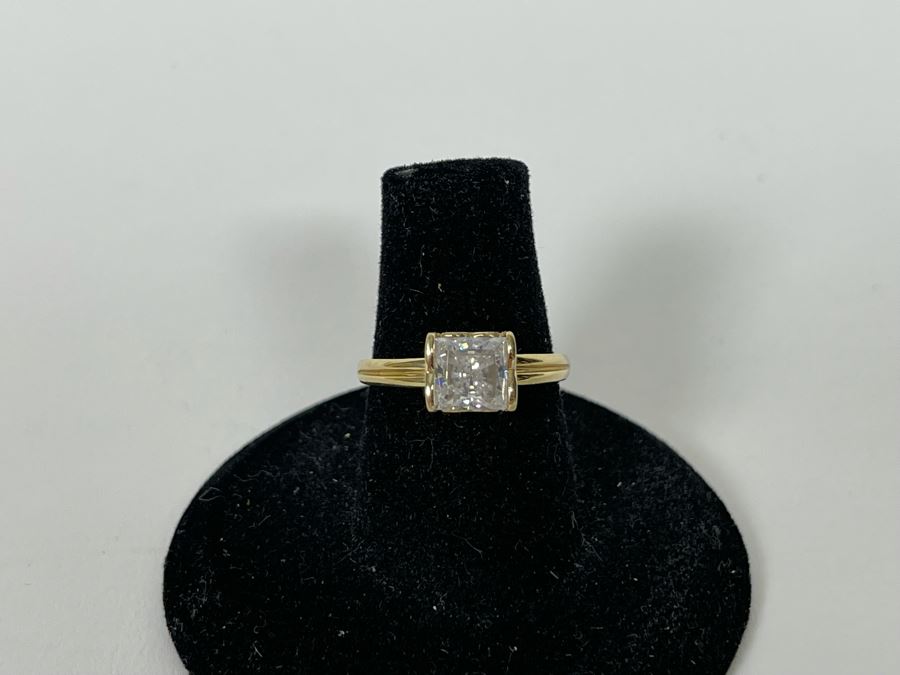 JUST ADDED - 10K Gold Cubic Zirconia Ring Size 6.25 2.1g [Photo 4]