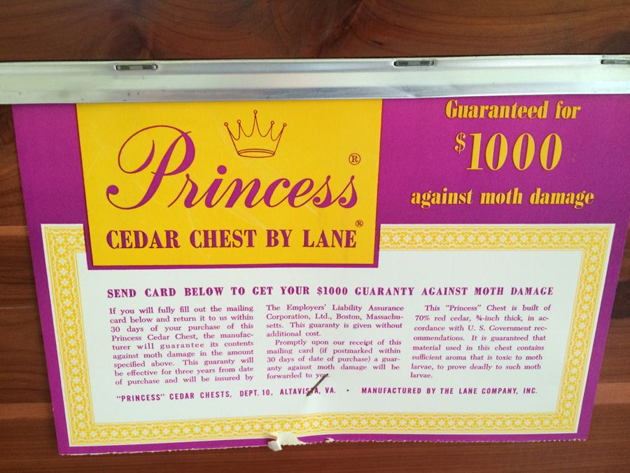 Mid-Century LANE Cedar Chest [Photo 10]