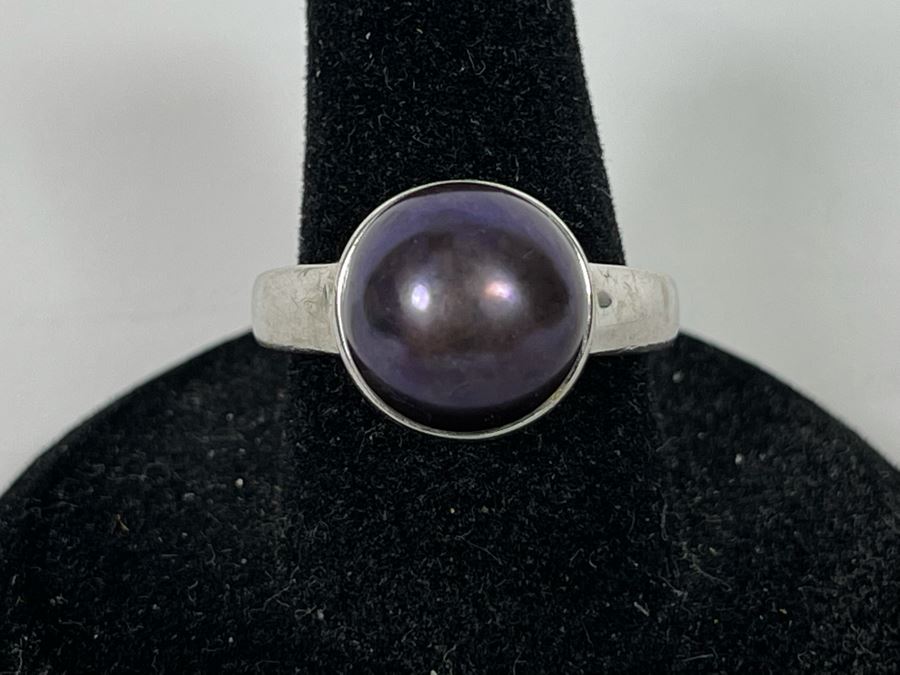 JUST ADDED - Sterling Silver Pearl Ring Size 7.5 5.8g [Photo 1]