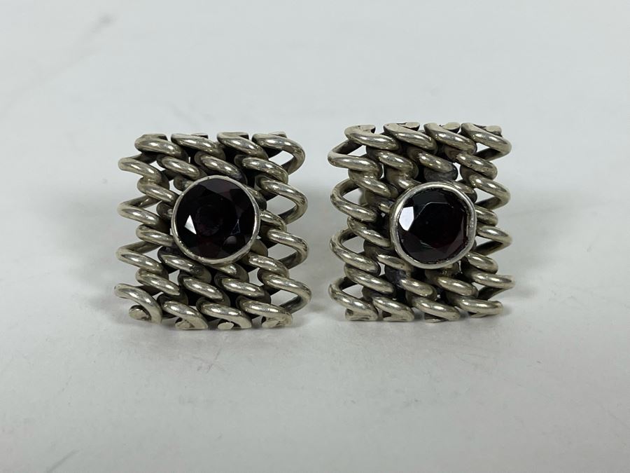 JUST ADDED - Vintage Sterling Silver Garnet Clip On Earrings 22g [Photo 2]