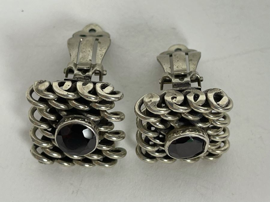 JUST ADDED - Vintage Sterling Silver Garnet Clip On Earrings 22g [Photo 5]