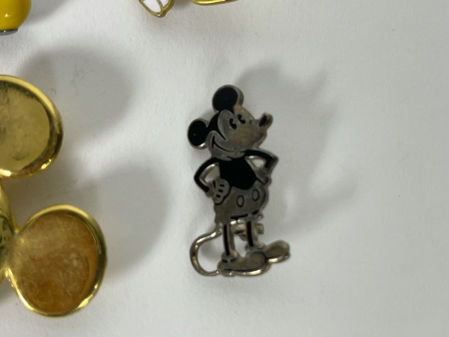 JUST ADDED - Collection Of Four Vintage Mickey Mouse Brooches Pins [Photo 6]