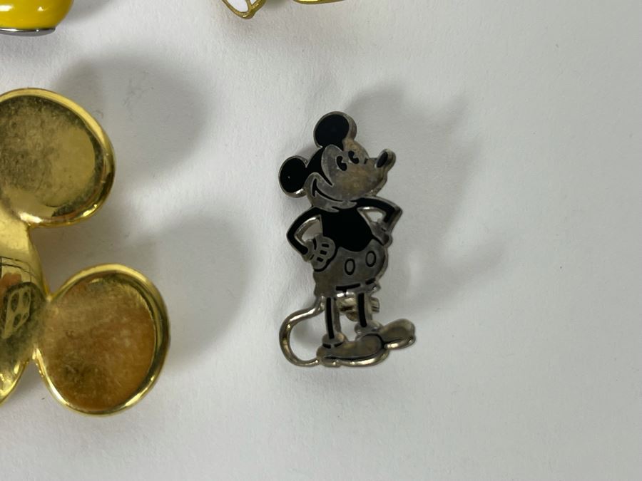 JUST ADDED - Collection Of Four Vintage Mickey Mouse Brooches Pins [Photo 7]