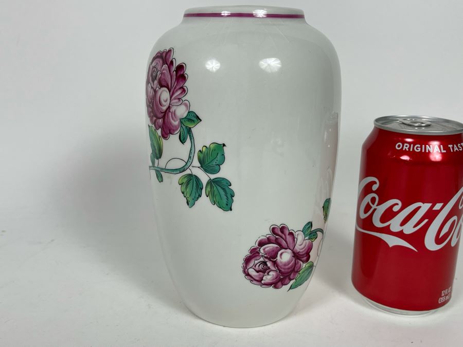 JUST ADDED - Tiffany & Co 'Strasbourg Flowers' Portugal 8' Vase [Photo 3]