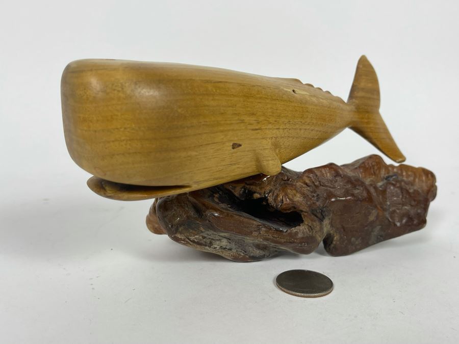 JUST ADDED - Carved Whale Sculpture Signed W. L. Rome 1/90 7.5W X 3D X 3.5H [Photo 4]