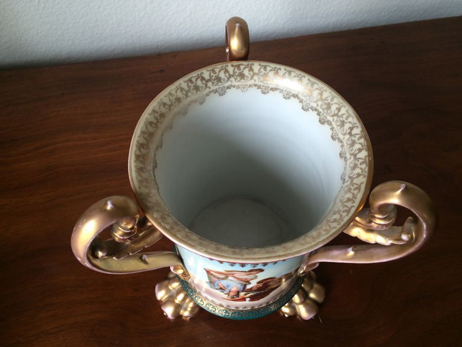 Royal Vienna Porcelain Loving Cup. [Photo 14]