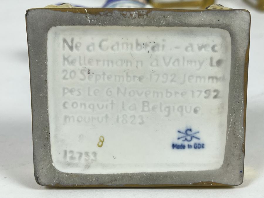 JUST ADDED - Collection Of Six Vintage German Democratic Republic (GDR) Hand Painted Saxon Porcelain French Napoleonic Soldier Figurines From Scheibe Alsbach - Thuringia Signed 10H [Photo 19]