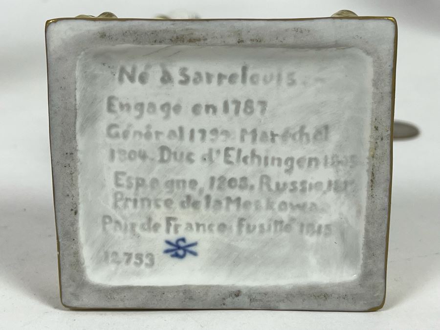 JUST ADDED - Collection Of Six Vintage German Democratic Republic (GDR) Hand Painted Saxon Porcelain French Napoleonic Soldier Figurines From Scheibe Alsbach - Thuringia Signed 10H [Photo 21]