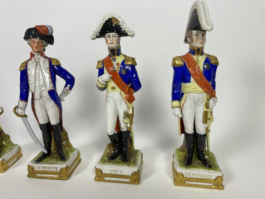 JUST ADDED - Collection Of Six Vintage German Democratic Republic (GDR) Hand Painted Saxon Porcelain French Napoleonic Soldier Figurines From Scheibe Alsbach - Thuringia Signed 10H [Photo 15]