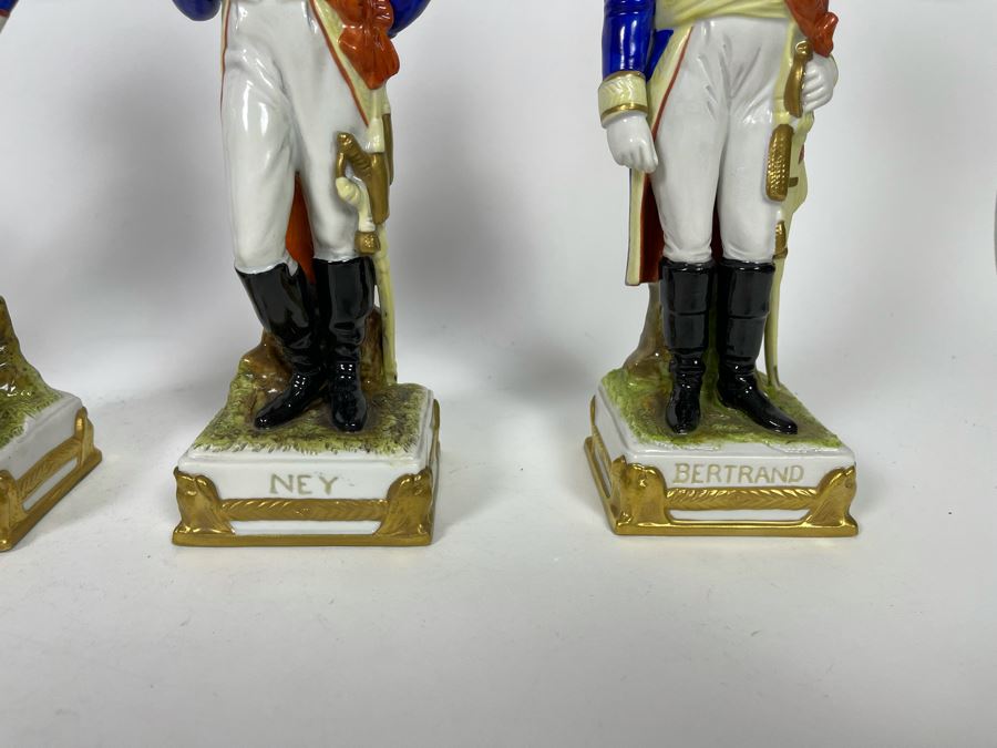 JUST ADDED - Collection Of Six Vintage German Democratic Republic (GDR) Hand Painted Saxon Porcelain French Napoleonic Soldier Figurines From Scheibe Alsbach - Thuringia Signed 10H [Photo 16]