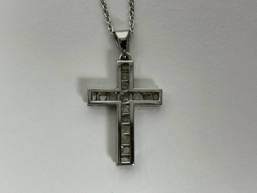 Platinum 950 Cross Pendant With Rose Cut Diamonds And Plantinum 950 18' Chain Necklace 5.3g Estimate $660-$990 [Photo 8]