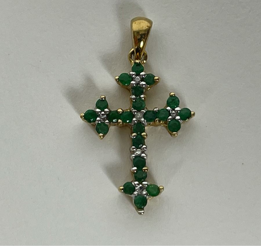 10K Gold Emerald And Diamond Cross Pendant 1.5g [Photo 5]