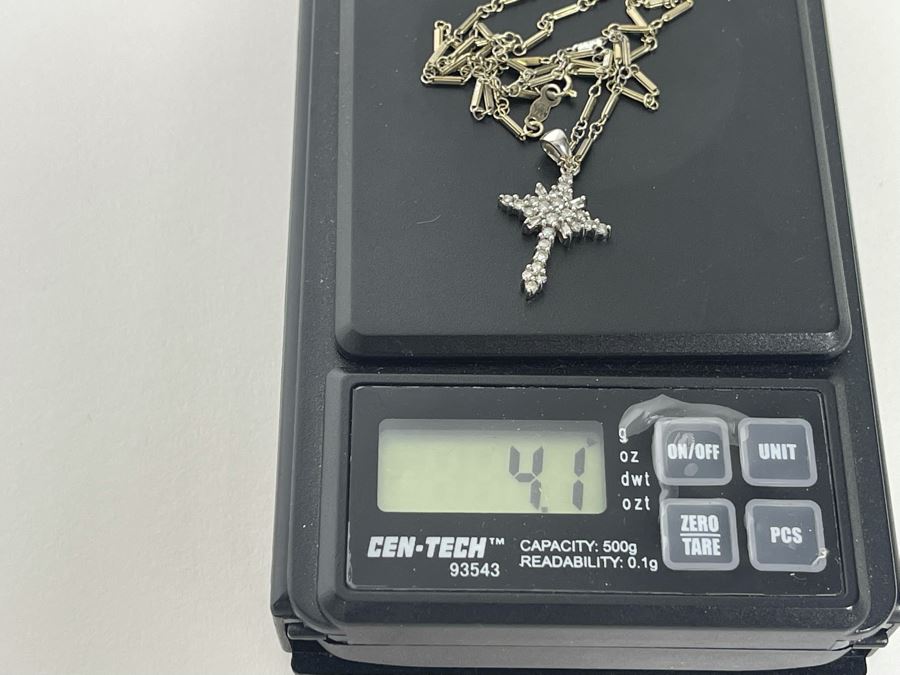 14K Gold Diamond Cross Pendant With 14K Gold 18' Chain Necklace [Photo 15]