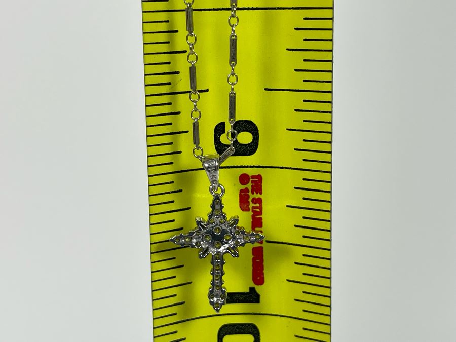 14K Gold Diamond Cross Pendant With 14K Gold 18' Chain Necklace [Photo 14]