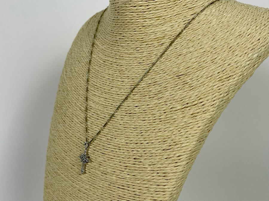 14K Gold Diamond Cross Pendant With 14K Gold 18' Chain Necklace [Photo 6]
