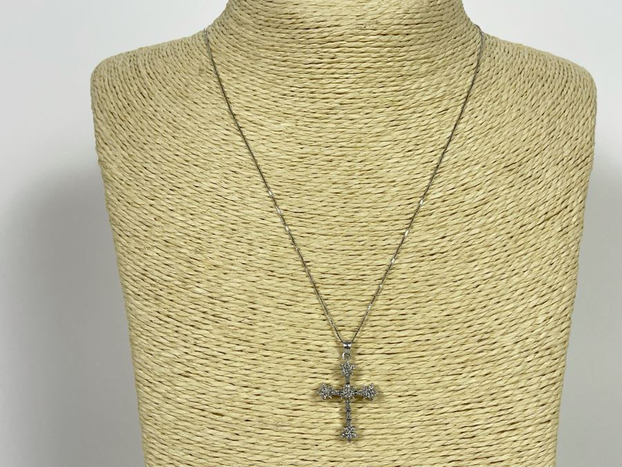 14K Gold Diamond Cross Pendant With 14K Gold 18' Chain Necklace 3.6g [Photo 3]
