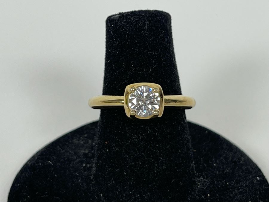 Sterling Silver Moissanite Ring Size 6.25 3.1g