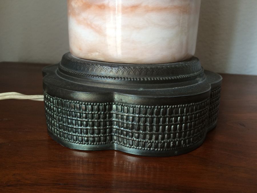 Vintage Marble Lamp [Photo 4]