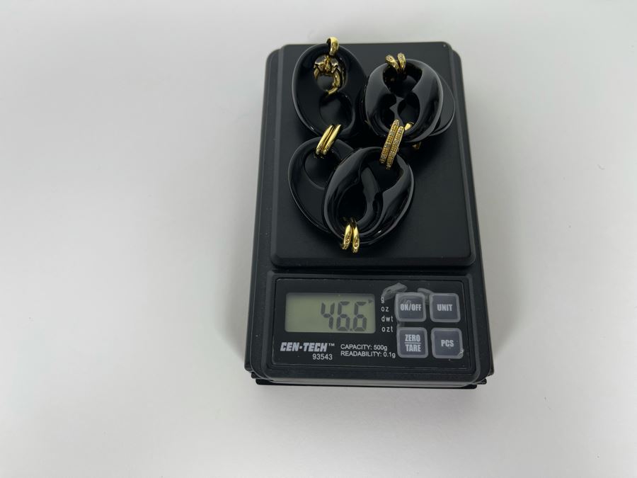 18K Gold Diamond Bracelet With Carved Links 7'L 46.6g Estimate $1,600-$2,400 [Photo 11]