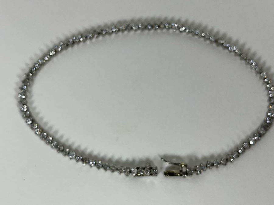 Platinum 900 Diamond 7' Bracelet 6.8g Estimate $1,400-$2,100 [Photo 4]