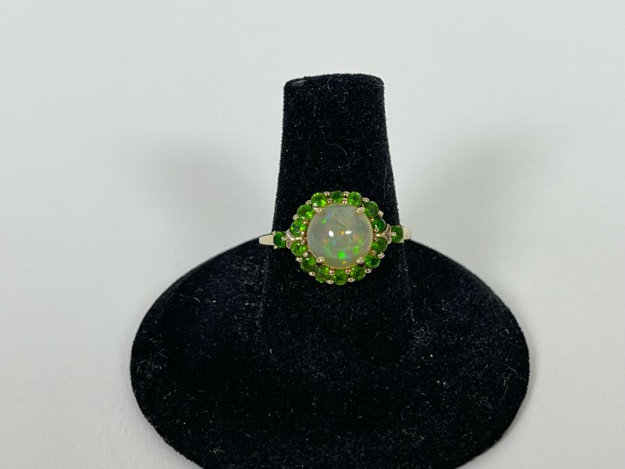 10K Gold Opal Peridot Ring Size 7.25 2.4g Estimate $700-$1,050 [Photo 7]