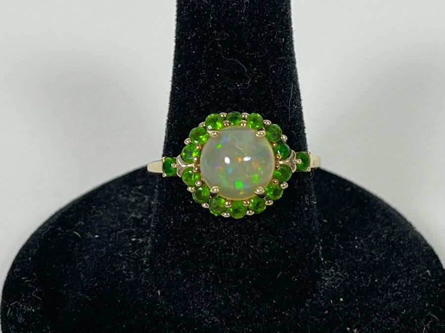 10K Gold Opal Peridot Ring Size 7.25 2.4g Estimate $700-$1,050 [Photo 2]